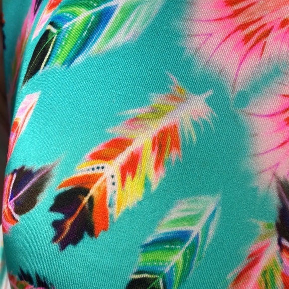 Lull Fama Dream Catcher Molded Push-up Top - Picture 6 of 6